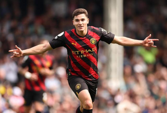 九游体育官网-小蜘蛛+哈兰德+德布劳内一起上，瓜迪奥拉敢不敢？